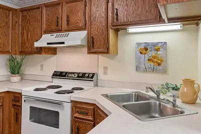 4122 Goldenrod Lane N, Plymouth, MN 55441 - Photo 9