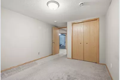 6529 41st Avenue N, Crystal, MN 55427 - Photo 39