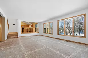 16657 Hutchinson Dr, Lakeville, MN 55044 - Photo 29