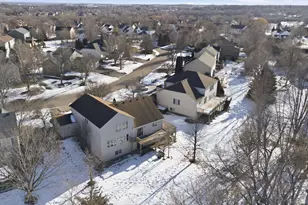 16657 Hutchinson Dr, Lakeville, MN 55044 - Photo 67