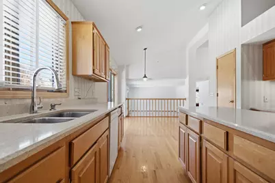 16657 Hutchinson Drive, Lakeville, MN 55044 - Photo 17