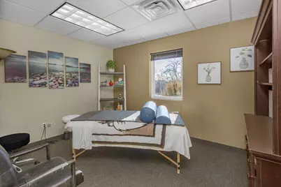 4657 White Bear Parkway, White Bear Lake, MN 55110 - Photo 15