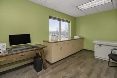 4657 White Bear Parkway, White Bear Lake, MN 55110 - Photo 23