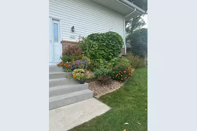 1025 E 145th Street, Burnsville, MN 55337 - Photo 21