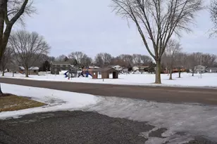 3011 1st Ave NW, Willmar, MN 56201 - Photo 23