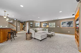 9197 Alamo St NE, Blaine, MN 55449 - Photo 33