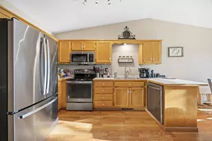 3316 35th Ave S, Fargo, ND 58104 - Photo 7