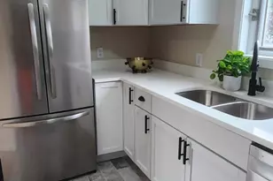 1814 New York Ave N, Minneapolis, MN 55411 - Photo 3