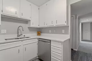 2485 Canabury Dr, Little Canada, MN 55117 - Photo 5