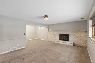 7155 Duluth St, Golden Valley, MN 55427 - Photo 21