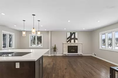 7155 Duluth Street, Golden Valley, MN 55427 - Photo 3