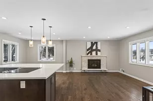 7155 Duluth St, Golden Valley, MN 55427 - Photo 3