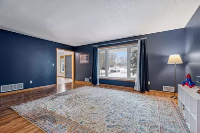 14997 Williamsburg Court, Eden Prairie, MN 55347 - Photo 5