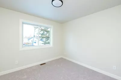 1018 3rd Avenue N, Moorhead, MN 56560 - Photo 23