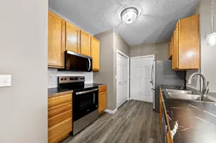 2530 E 34th St, Minneapolis, MN 55406 - Photo 9