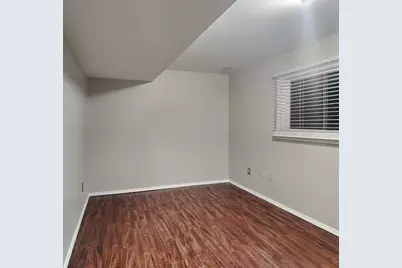 6865 Buckingham Road, Woodbury, MN 55125 - Photo 9