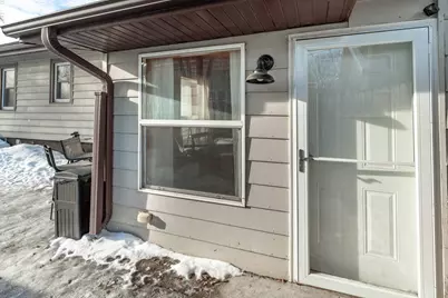 412 W Summit Avenue, Fergus Falls, MN 56537 - Photo 13