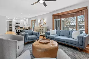 5816 Oxford St N, Shoreview, MN 55126 - Photo 3