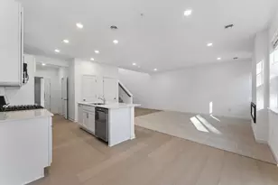 10525 Harbor Ln N, Maple Grove, MN 55369 - Photo 3