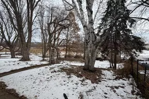 205 Lakeview Dr, Eagle Lake, MN 56024 - Photo 29