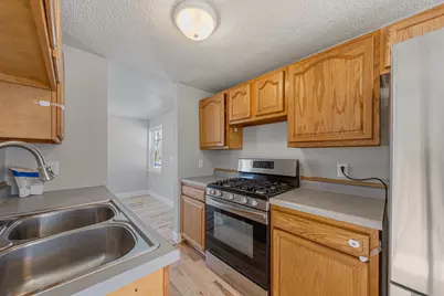 337 14th Street NW, Faribault, MN 55021 - Photo 5