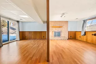 915 Pineview Ln N, Plymouth, MN 55441 - Photo 19