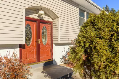 915 Pineview Lane N, Plymouth, MN 55441 - Photo 37