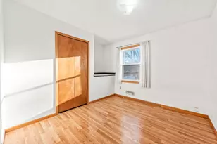 915 Pineview Ln N, Plymouth, MN 55441 - Photo 13