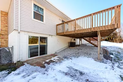 915 Pineview Lane N, Plymouth, MN 55441 - Photo 33