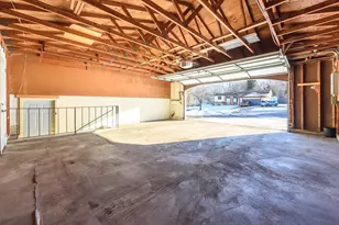 915 Pineview Ln N, Plymouth, MN 55441 - Photo 29