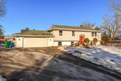 915 Pineview Lane N, Plymouth, MN 55441 - Photo 1