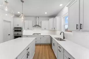 22477 Olivia Ct, Rogers, MN 55374 - Photo 7