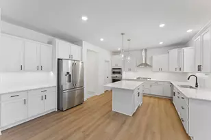 22477 Olivia Ct, Rogers, MN 55374 - Photo 5