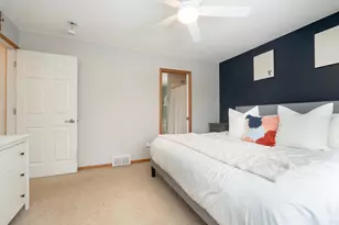 2012 Hillsboro Ave N, Golden Valley, MN 55427 - Photo 13