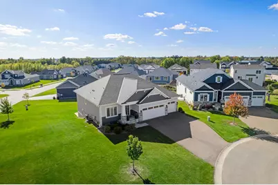 10706 28th Court NE, Saint Michael, MN 55376 - Photo 3