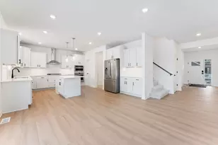 12102 Aurora Ave, Rogers, MN 55374 - Photo 5