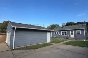 1874 Hoyt Ave E, Saint Paul, MN 55119 - Photo 23