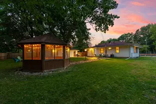 6216 Winnetka Ave N, Brooklyn Park, MN 55428 - Photo 3