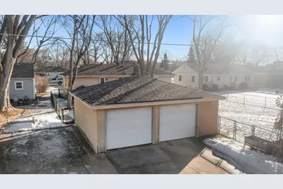 914 Lewis Street S, Shakopee, MN 55379 - Photo 19