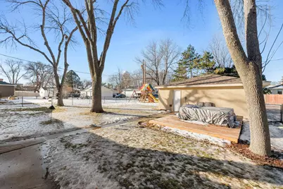 914 Lewis Street S, Shakopee, MN 55379 - Photo 17