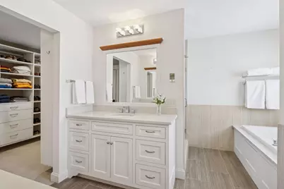 4243 Vincent Avenue S, Minneapolis, MN 55410 - Photo 25