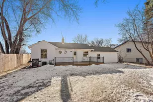 501 Glencoe St NE, Fridley, MN 55432 - Photo 7