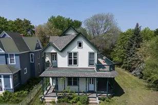 2502 18th Ave S, Minneapolis, MN 55404 - Photo 1