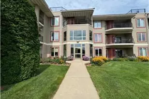 1401 N Lakeshore Dr, Lake City, MN 55041 - Photo 1