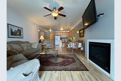 1401 N Lakeshore Drive #209, Lake City, MN 55041 - Photo 9