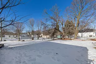 1042 S Oak Ave, Owatonna, MN 55060 - Photo 7