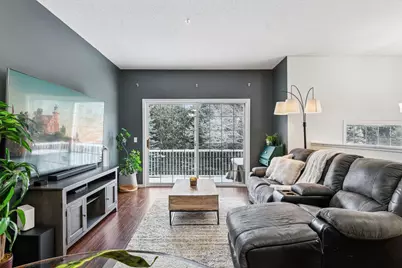 642 Willoughby Way W, Minnetonka, MN 55305 - Photo 11