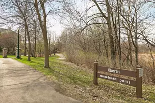 642 Willoughby Way W, Minnetonka, MN 55305 - Photo 45