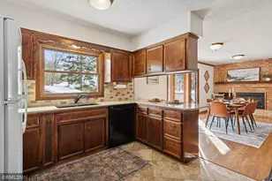 1304 Wilderness Run Dr, Eagan, MN 55123 - Photo 9