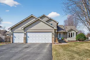 9020 Tamarack Ln, Rockford, MN 55373 - Photo 3